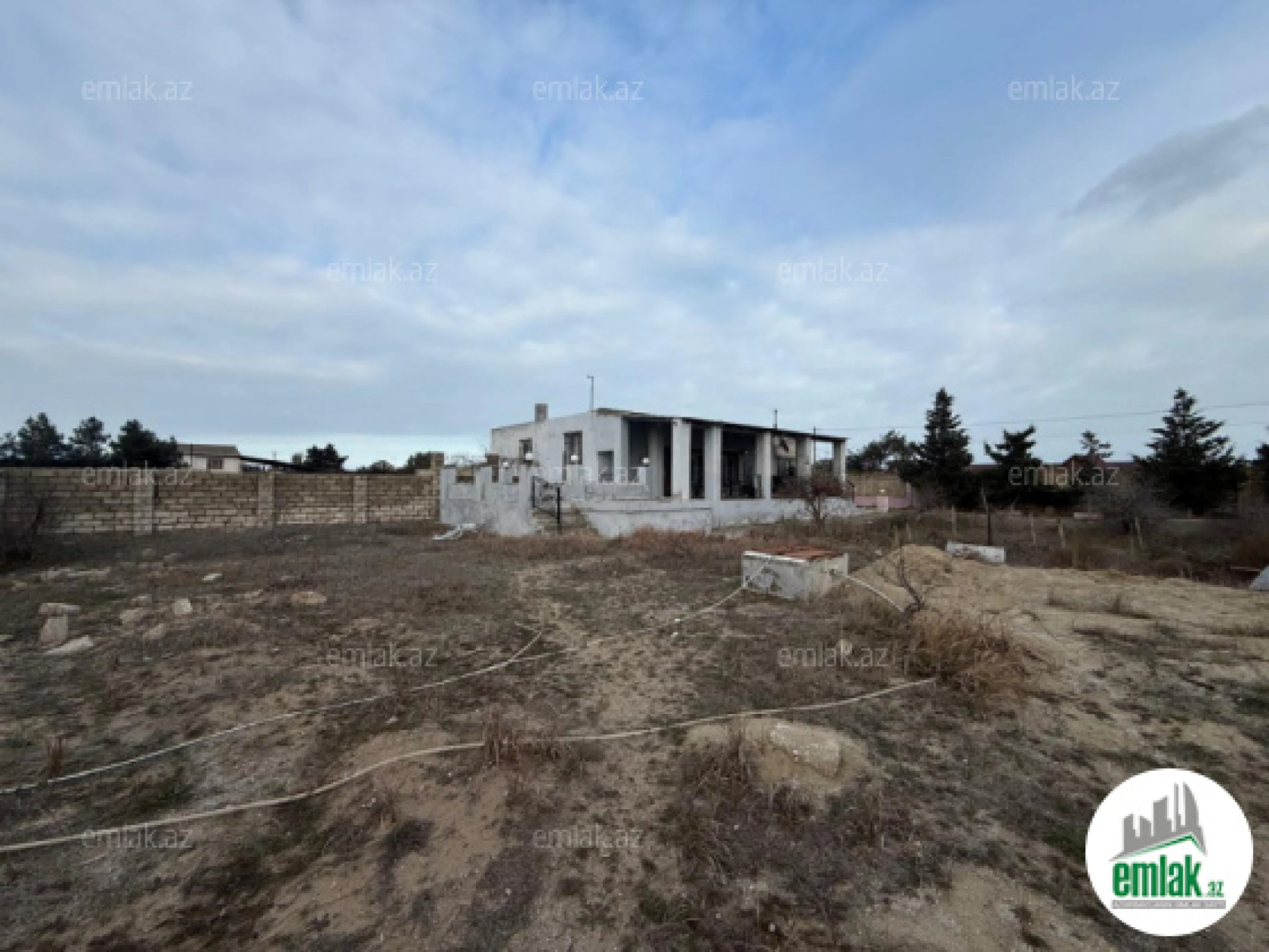 Satılır torpaq sahəsi 12 m²