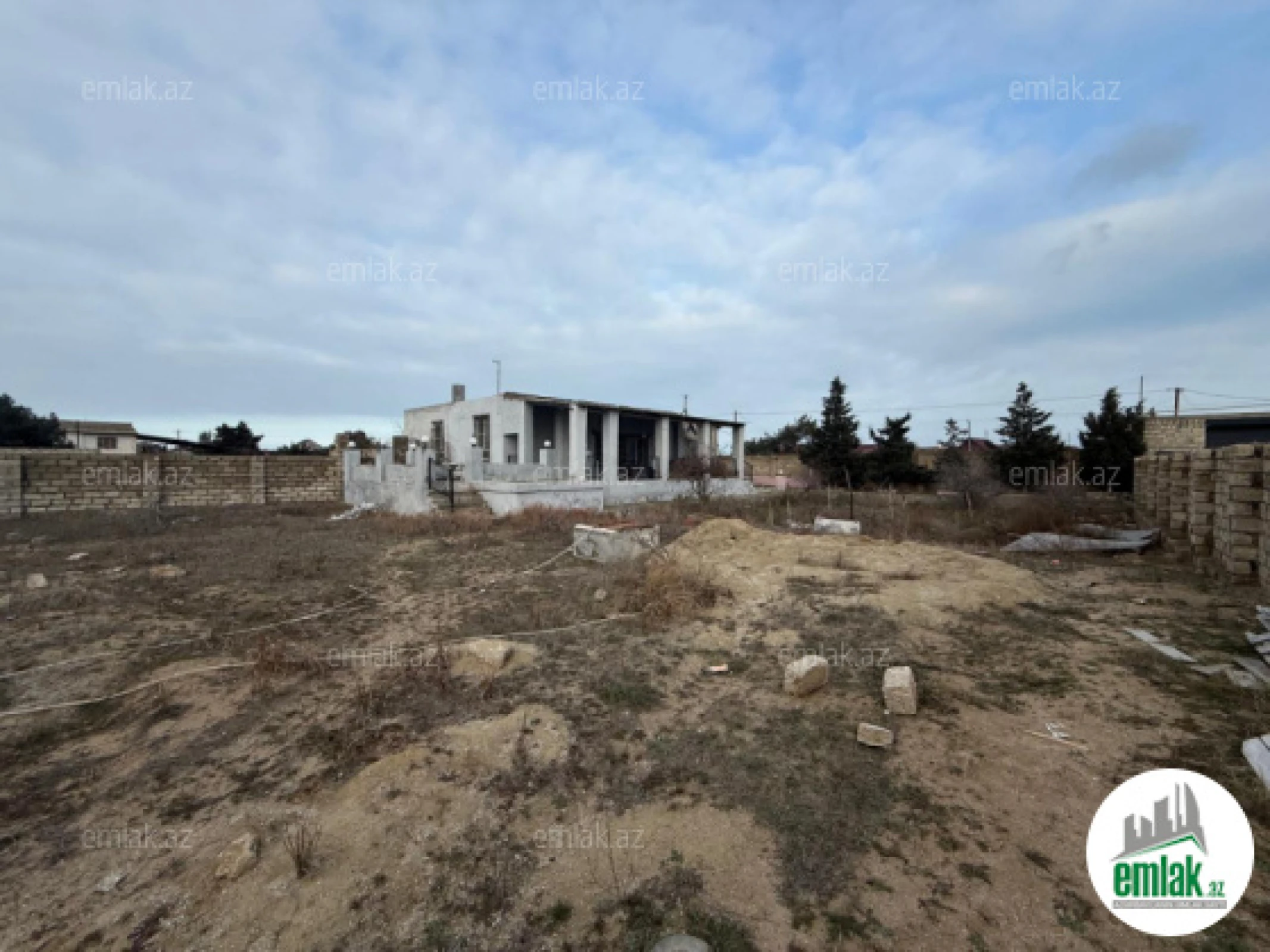 Satılır torpaq sahəsi 12 m²