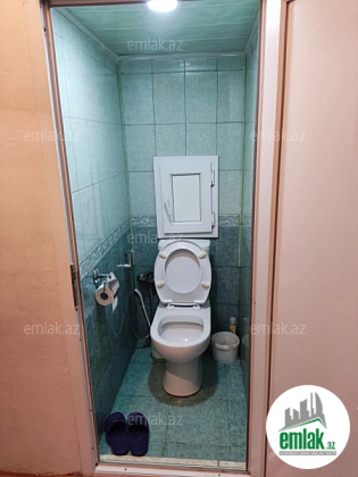 Satılır 2 otaqlı köhnə tikili 65 m²