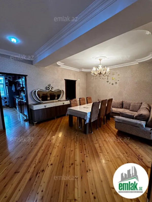 Satılır 4 otaqlı yeni tikili 130 m²