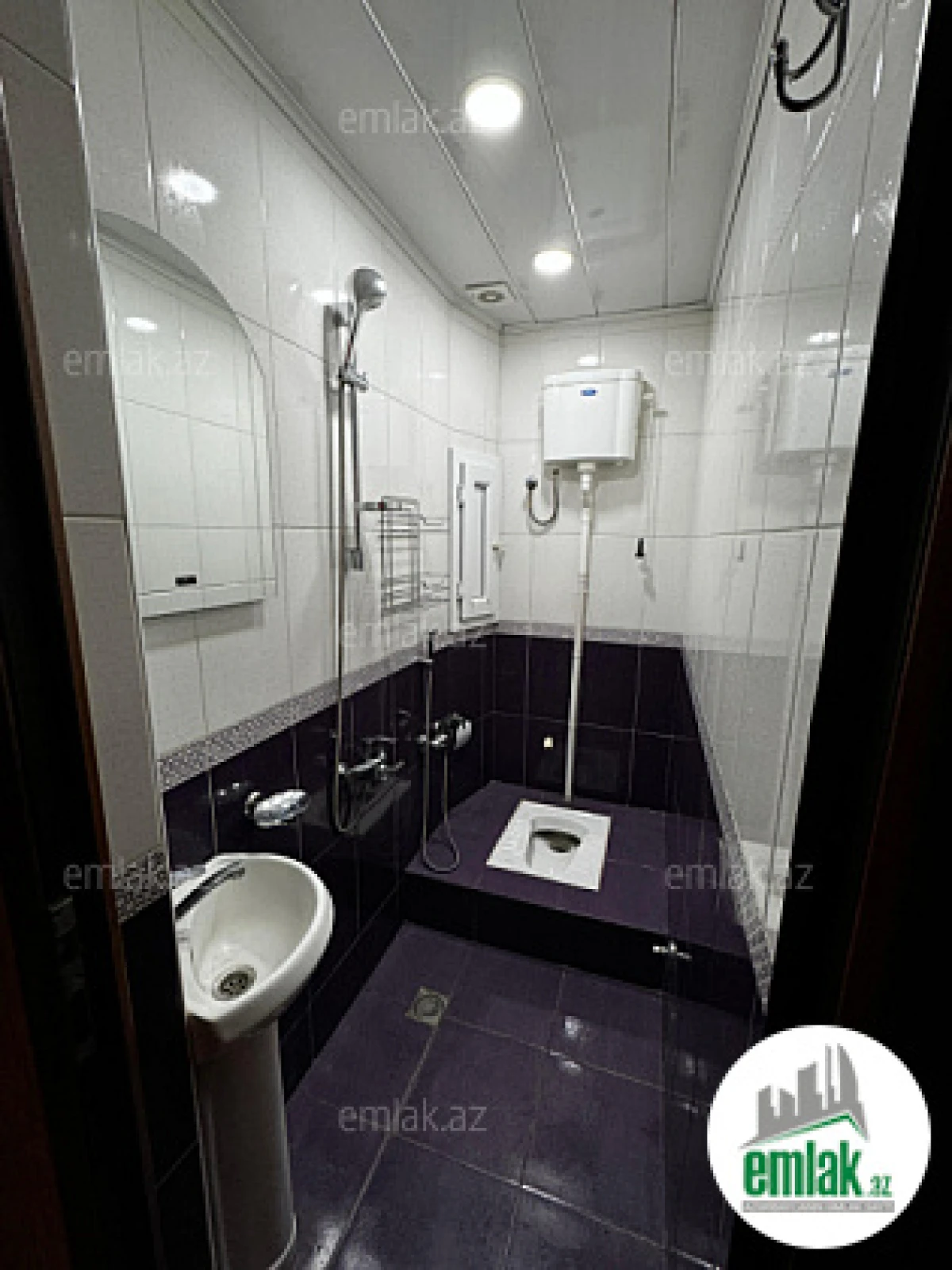 Satılır 4 otaqlı yeni tikili 130 m²