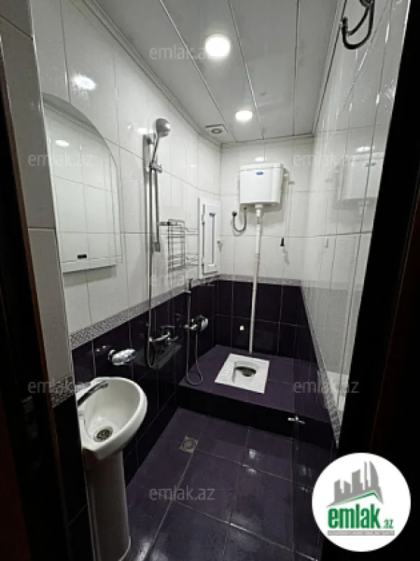 Satılır 4 otaqlı yeni tikili 130 m²