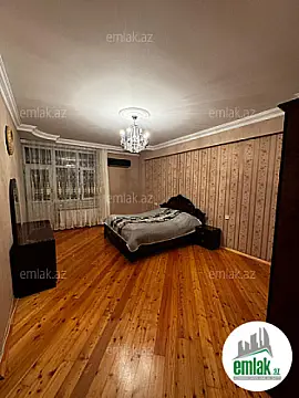 Satılır 4 otaqlı yeni tikili 130 m²