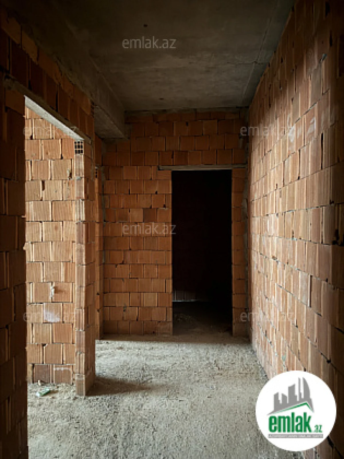 Satılır 2 otaqlı yeni tikili 75 m²