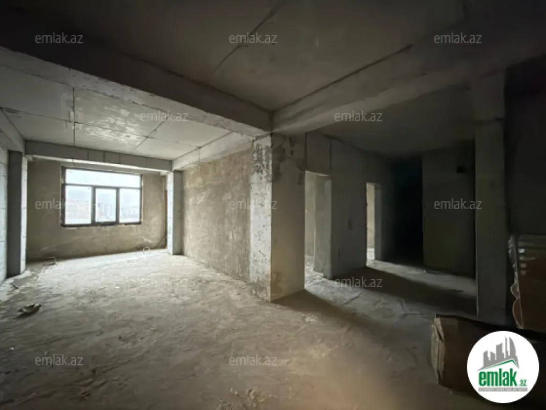 Satılır 3 otaqlı yeni tikili 100 m²