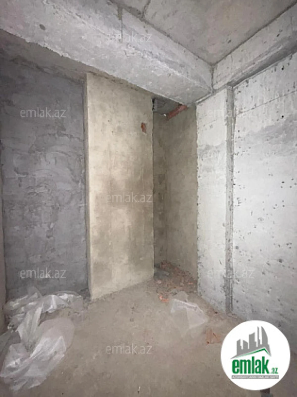 Satılır 3 otaqlı yeni tikili 100 m²