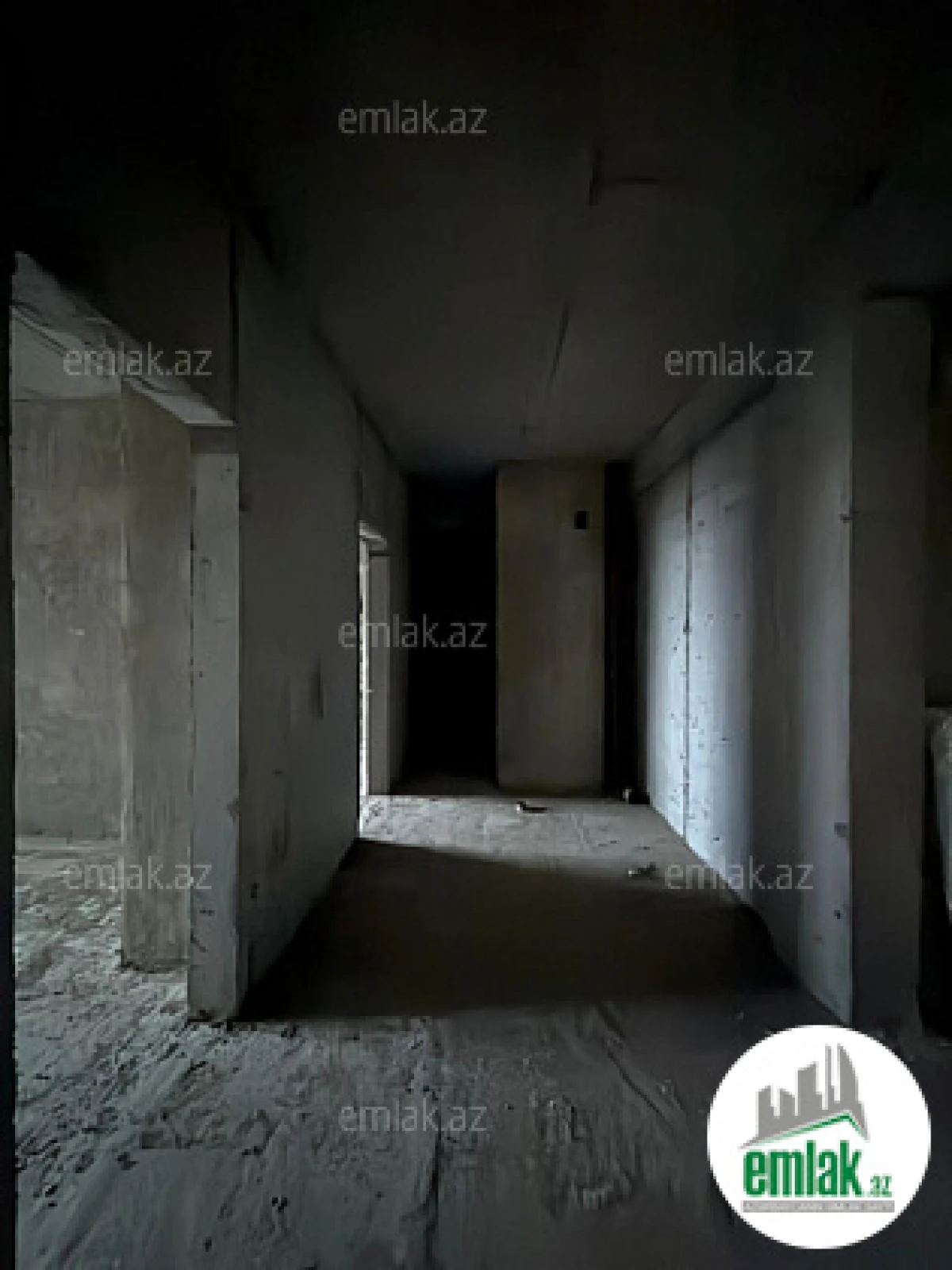 Satılır 3 otaqlı yeni tikili 100 m²