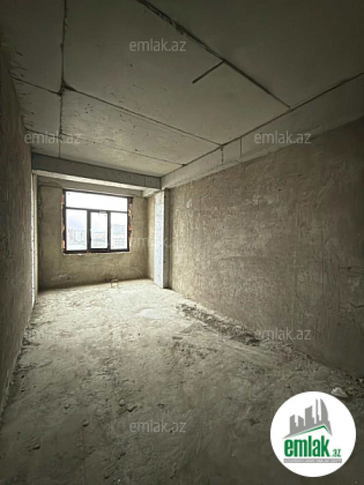 Satılır 3 otaqlı yeni tikili 100 m²