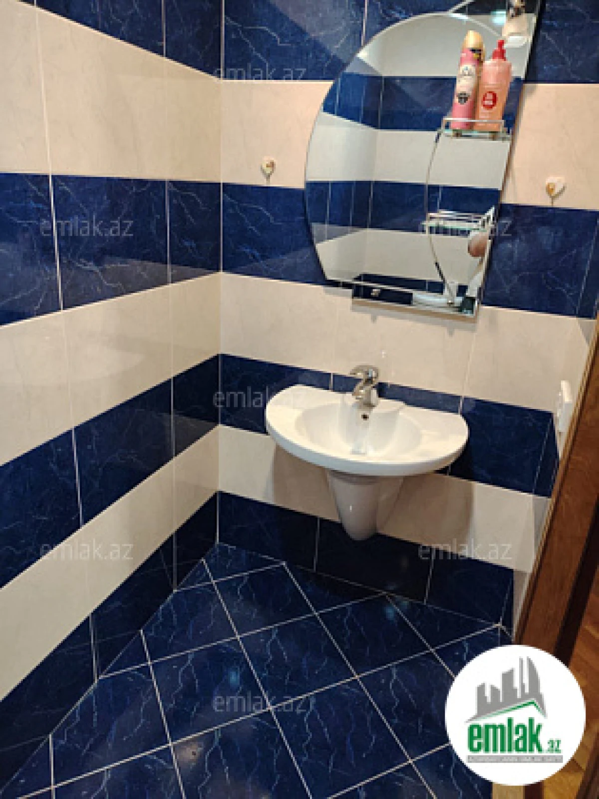 Satılır 3 otaqlı yeni tikili 105 m²