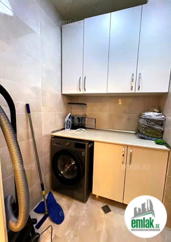 Satılır 4 otaqlı yeni tikili 205 m²