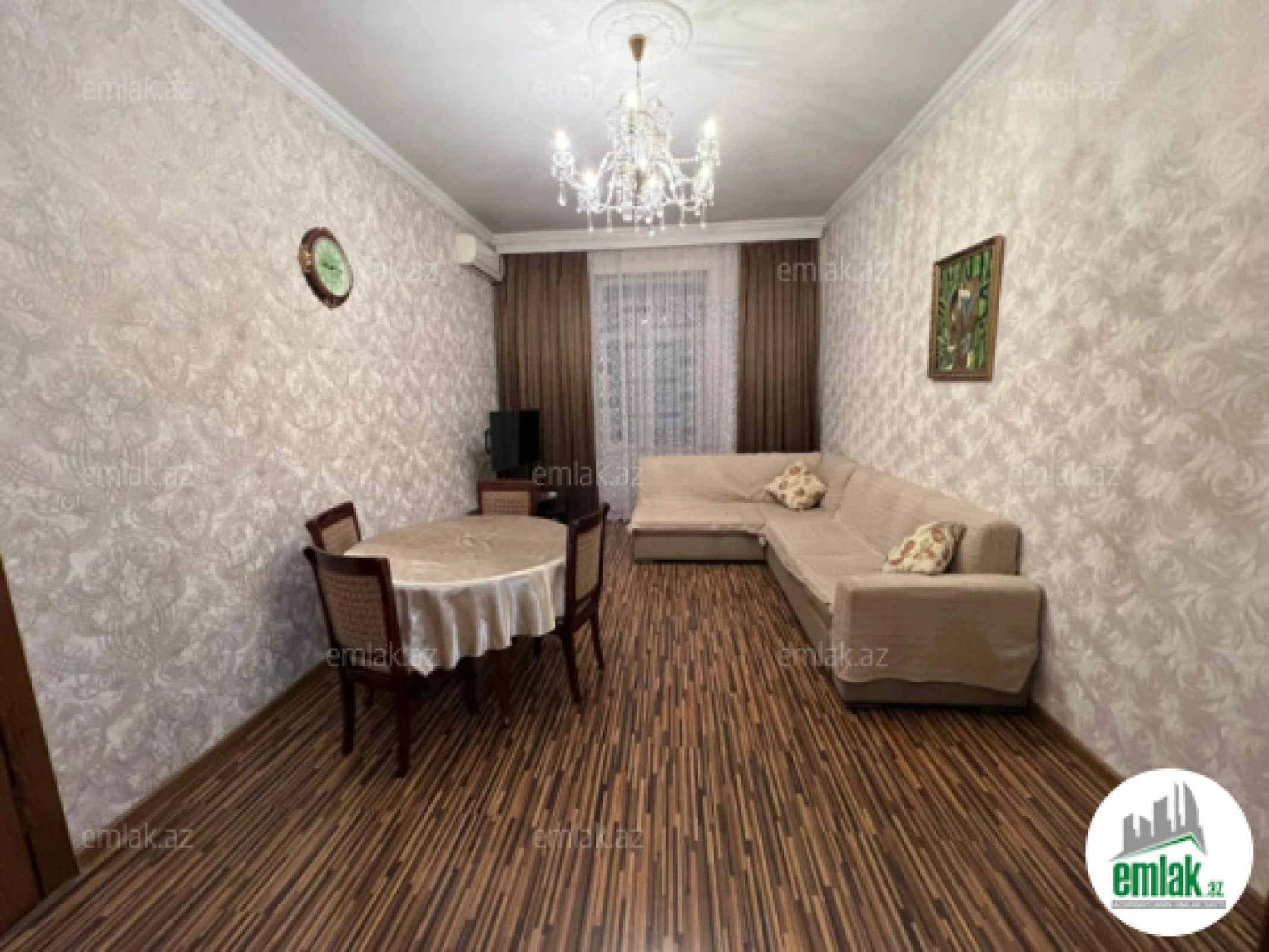 Satılır 3 otaqlı köhnə tikili 90 m²