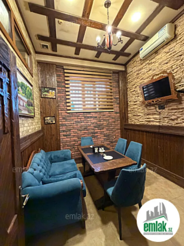 Satılır 4 otaqlı obyekt 250 m²