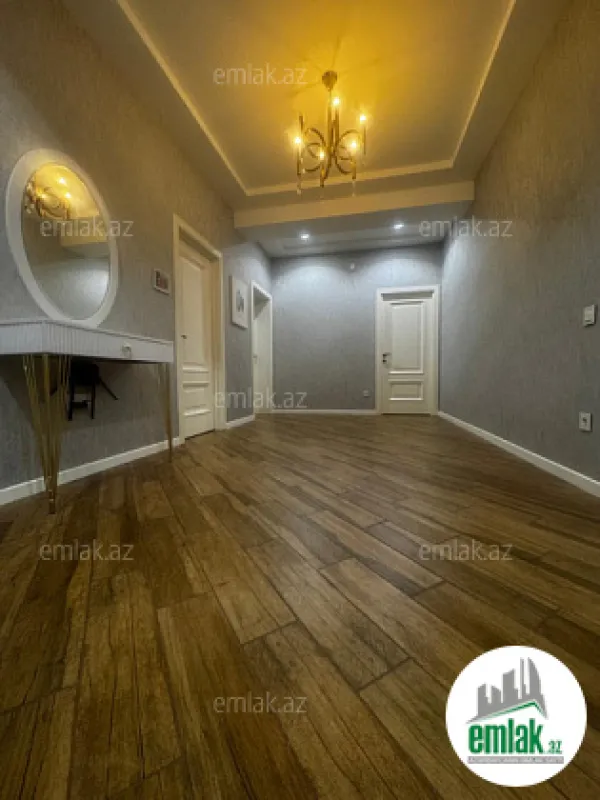 Satılır 4 otaqlı yeni tikili 141 m²