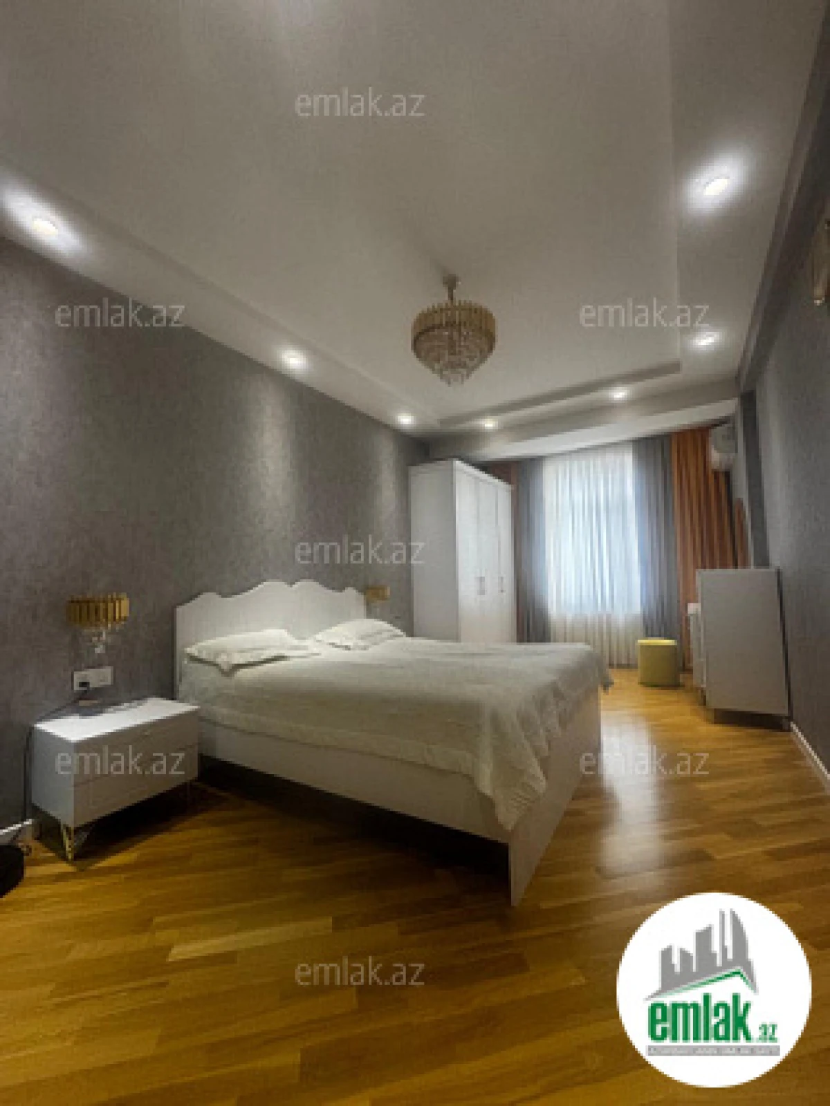 Satılır 4 otaqlı yeni tikili 141 m²
