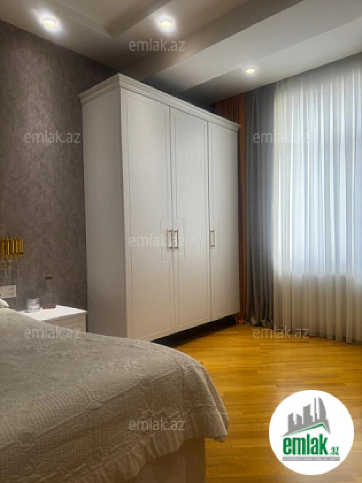 Satılır 4 otaqlı yeni tikili 141 m²