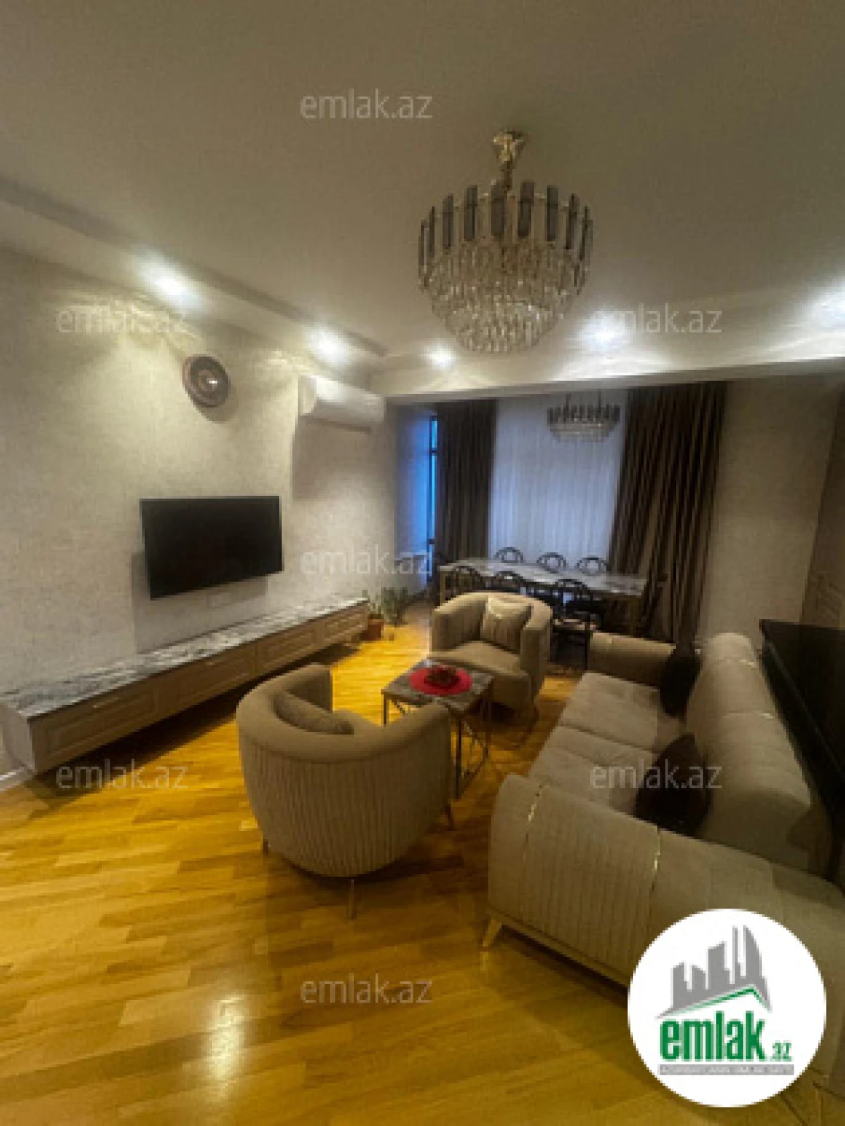Satılır 4 otaqlı yeni tikili 141 m²