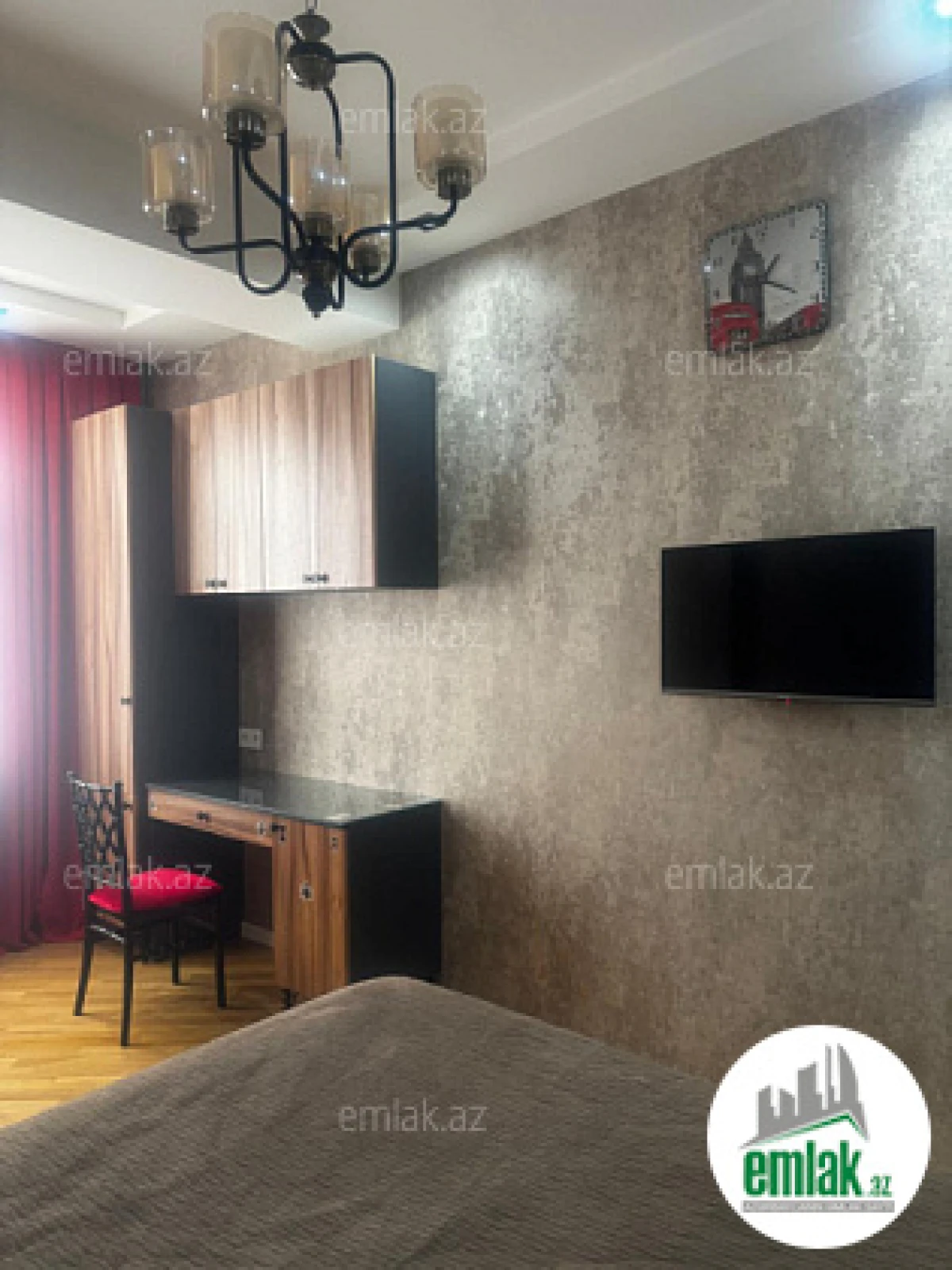 Satılır 4 otaqlı yeni tikili 141 m²