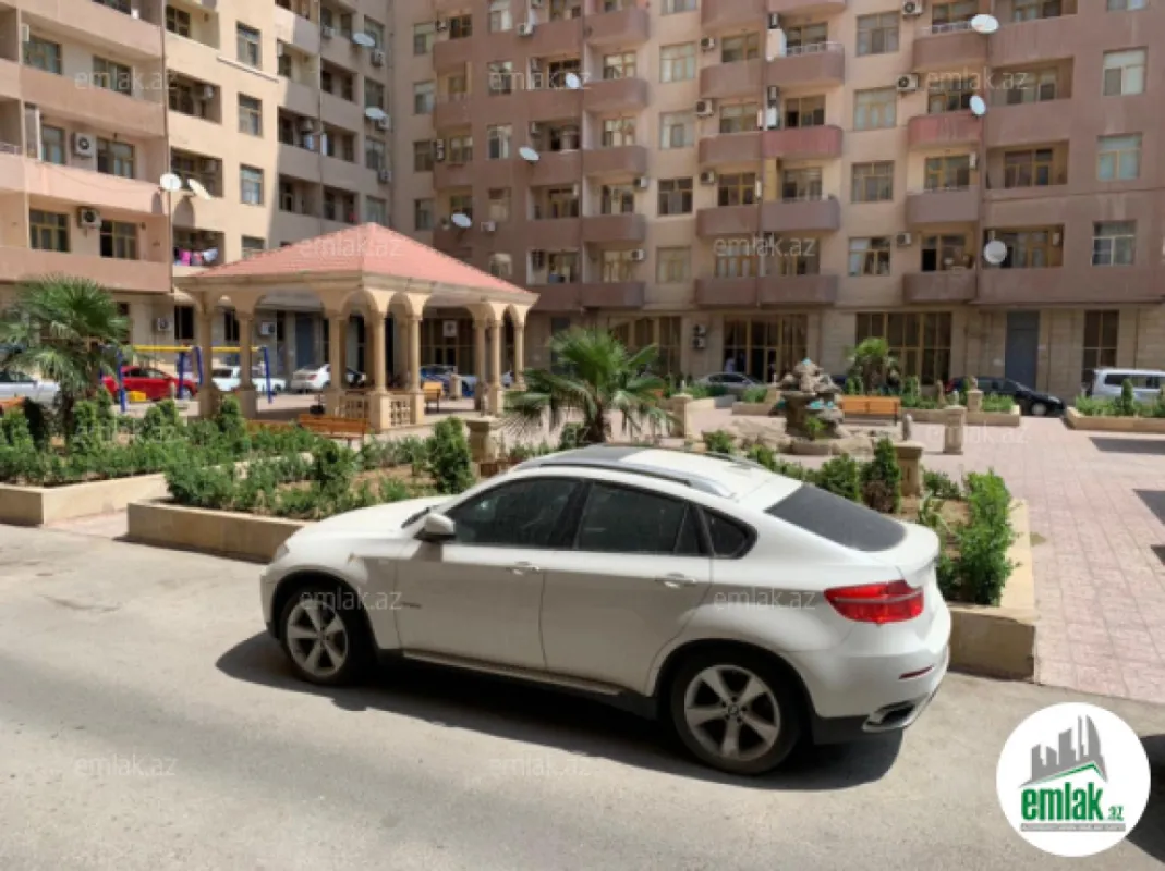 Satılır 6 otaqlı yeni tikili 400 m²