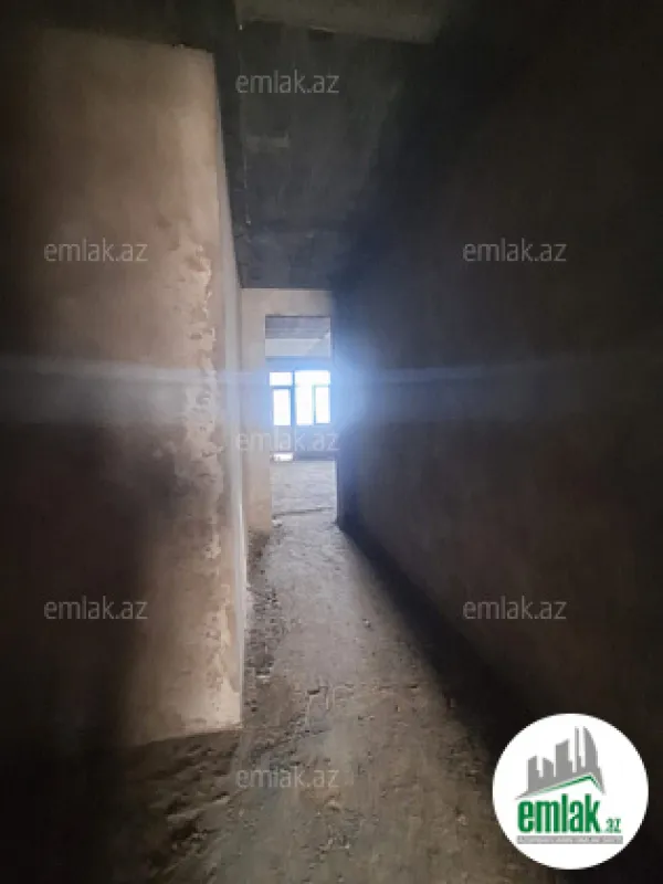 Satılır 3 otaqlı yeni tikili 130 m²