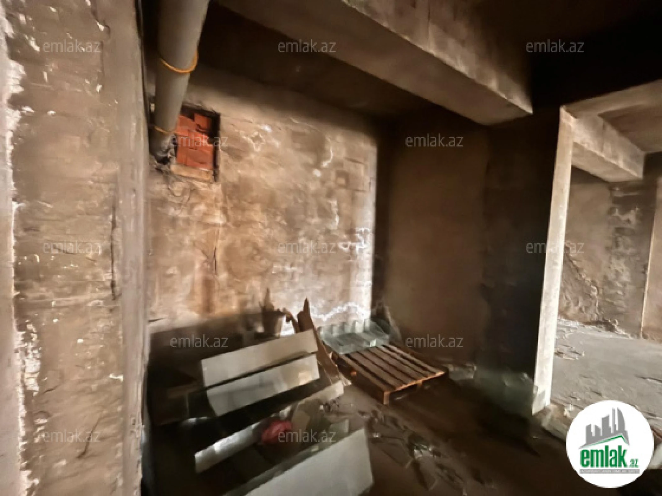 Satılır 1 otaqlı obyekt 189 m²