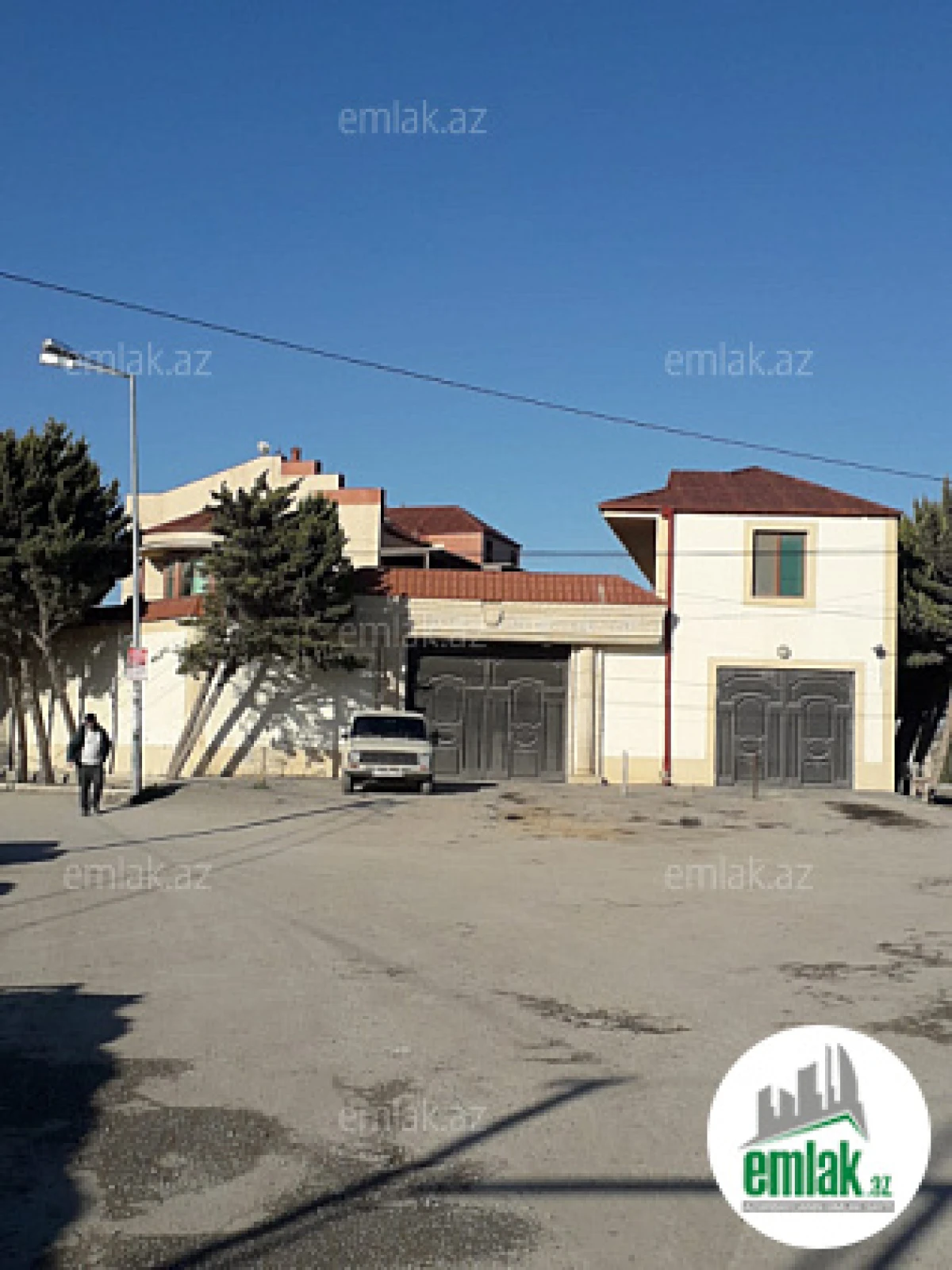 Satılır 9 otaqlı həyət evi 529.3 m²