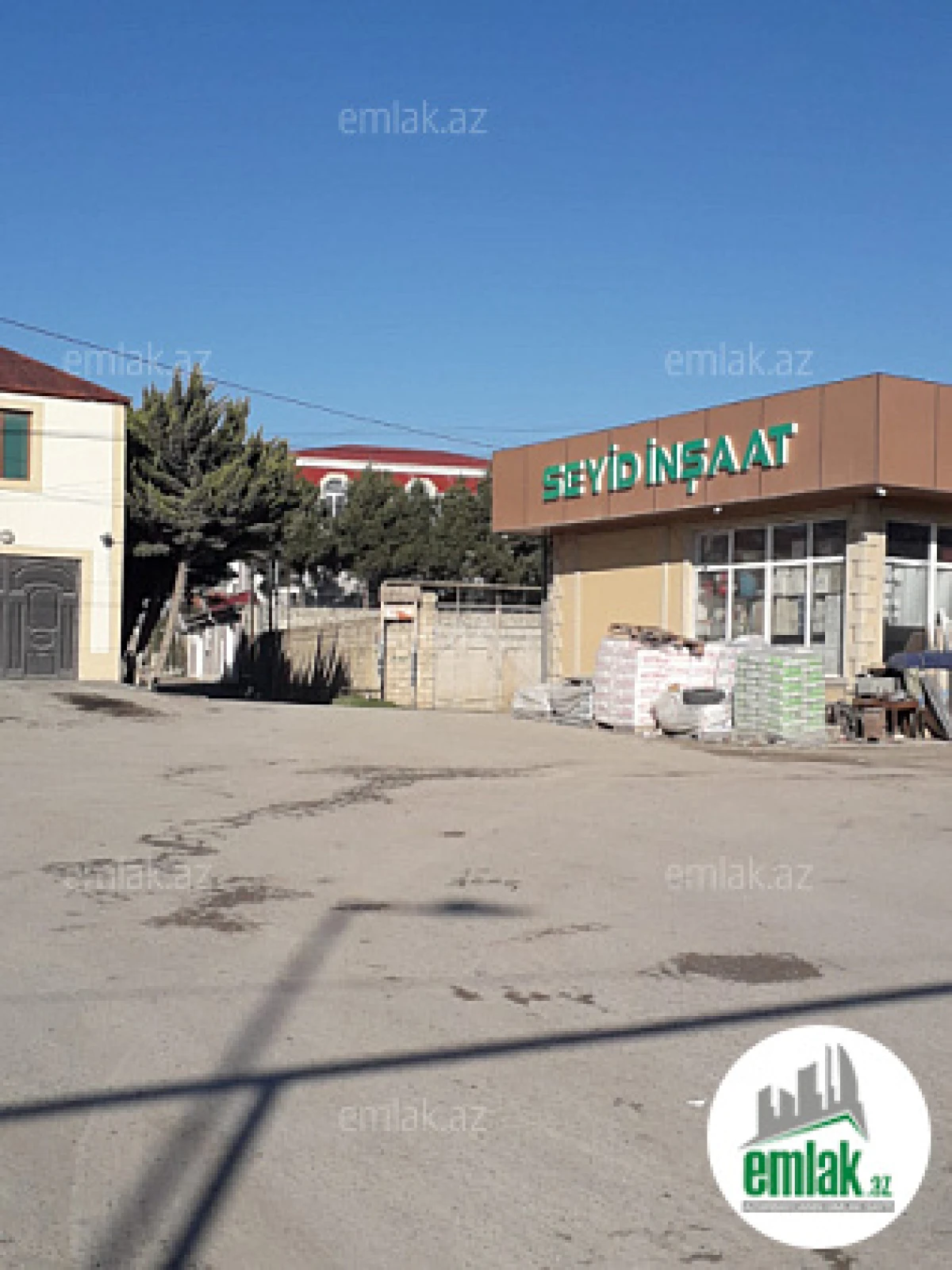 Satılır 9 otaqlı həyət evi 529.3 m²