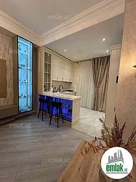 Satılır 3 otaqlı yeni tikili 75 m²