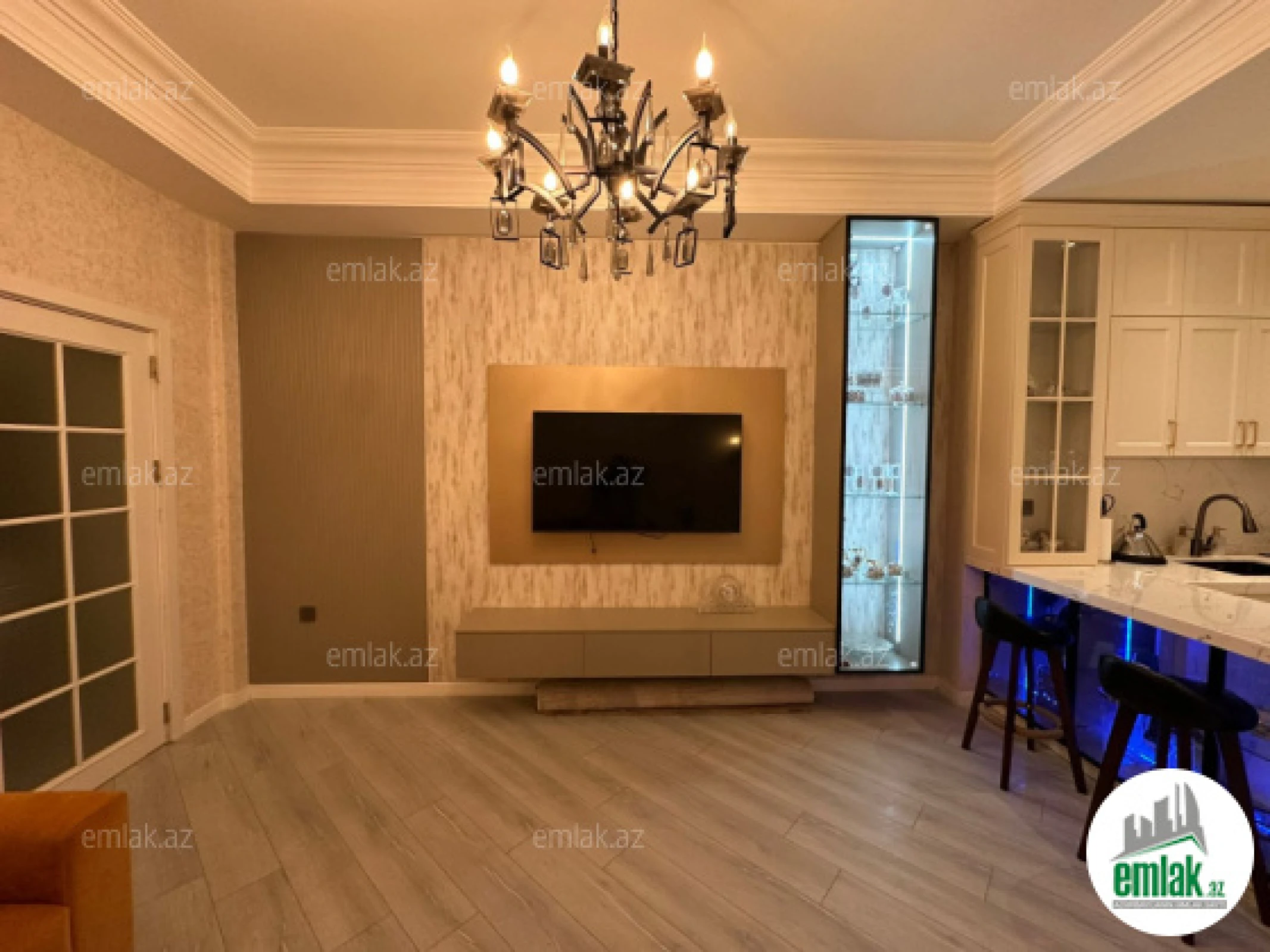 Satılır 3 otaqlı yeni tikili 75 m²