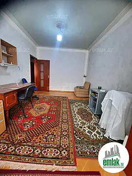 Satılır 3 otaqlı köhnə tikili 85 m²