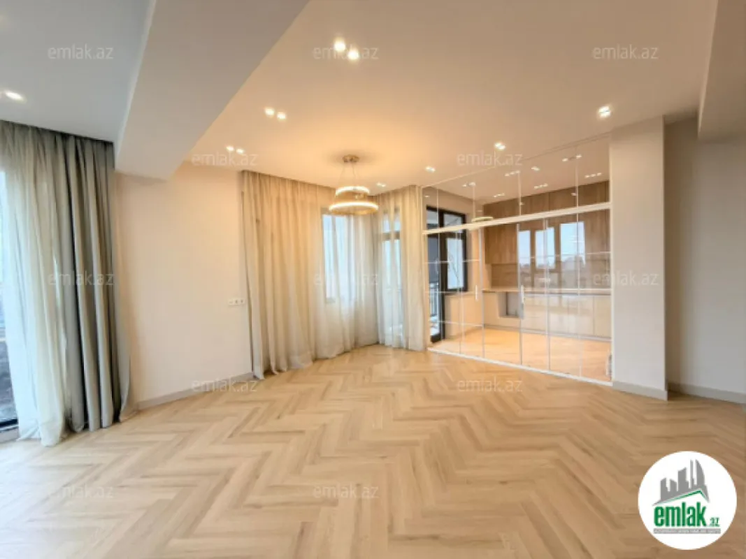 Satılır 2 otaqlı yeni tikili 80 m²