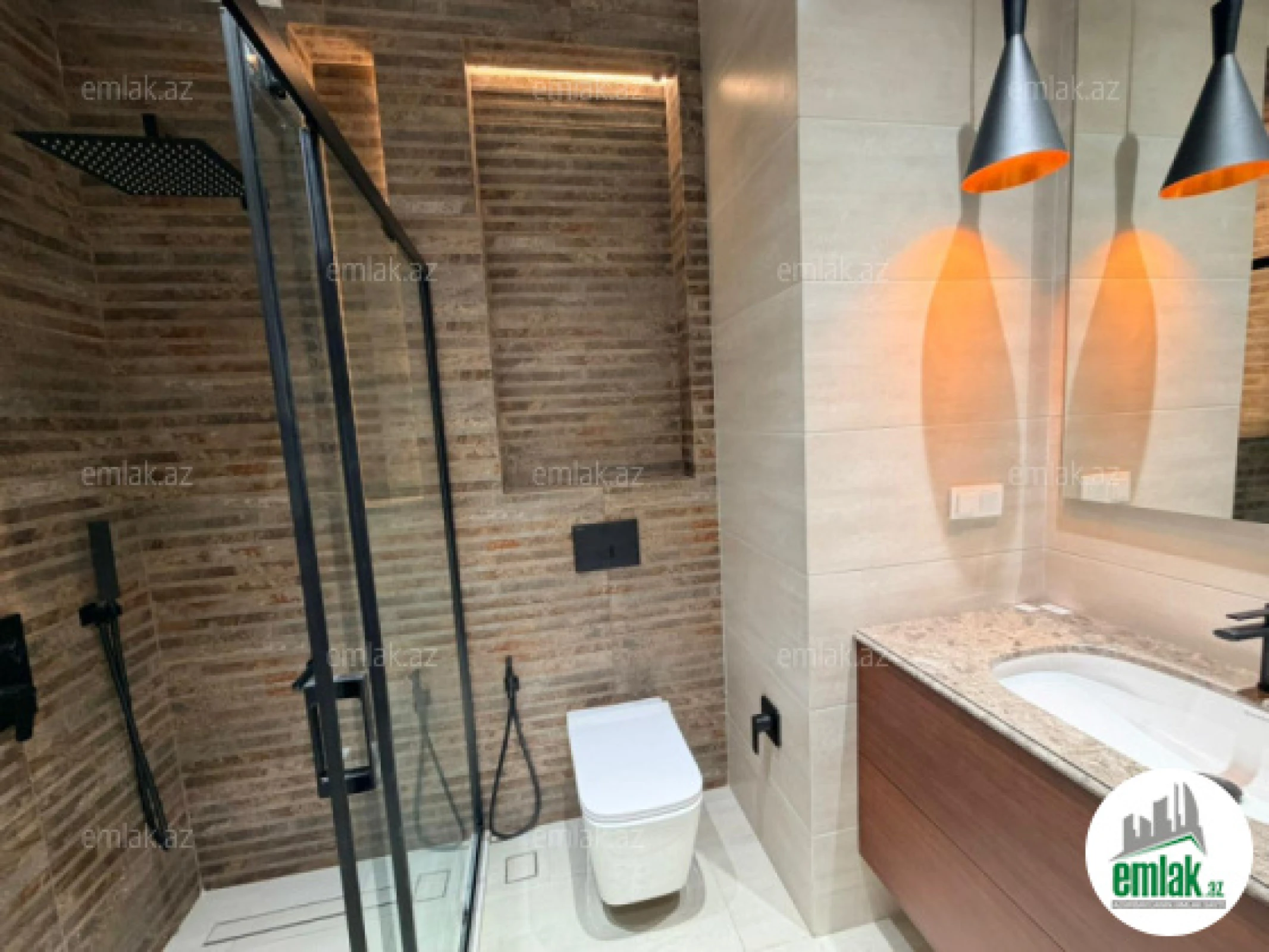 Satılır 2 otaqlı yeni tikili 80 m²