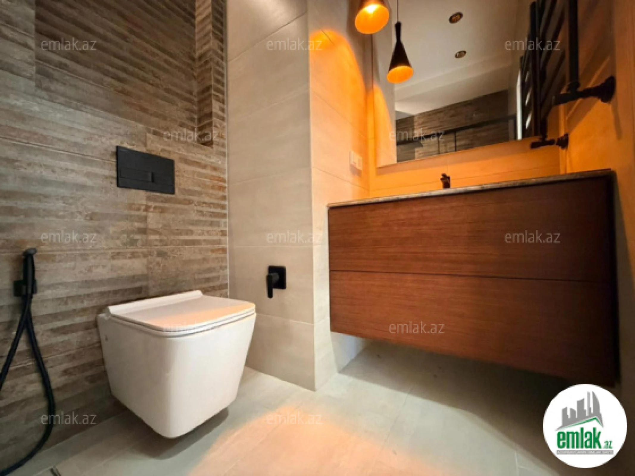 Satılır 2 otaqlı yeni tikili 80 m²