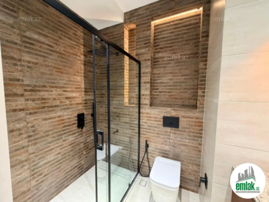 Satılır 2 otaqlı yeni tikili 80 m²