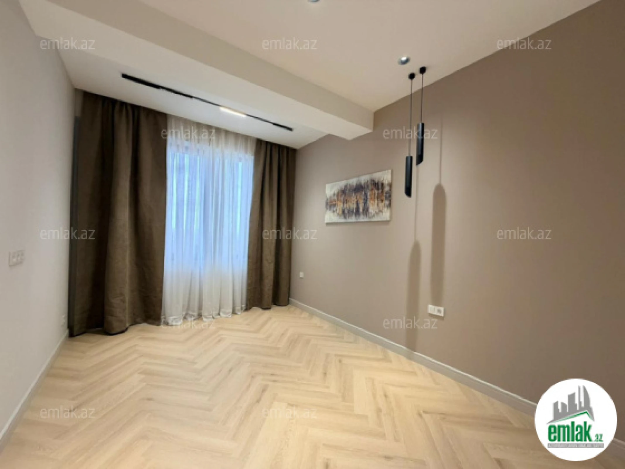 Satılır 2 otaqlı yeni tikili 80 m²