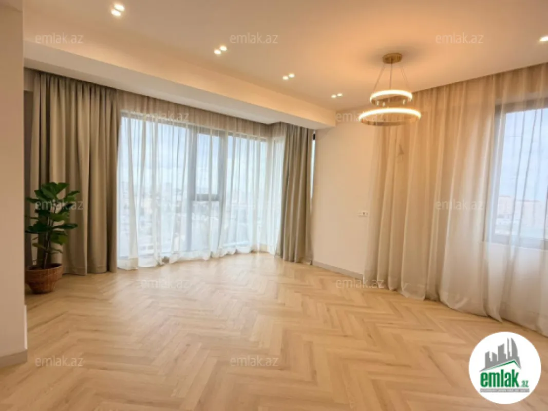 Satılır 2 otaqlı yeni tikili 80 m²