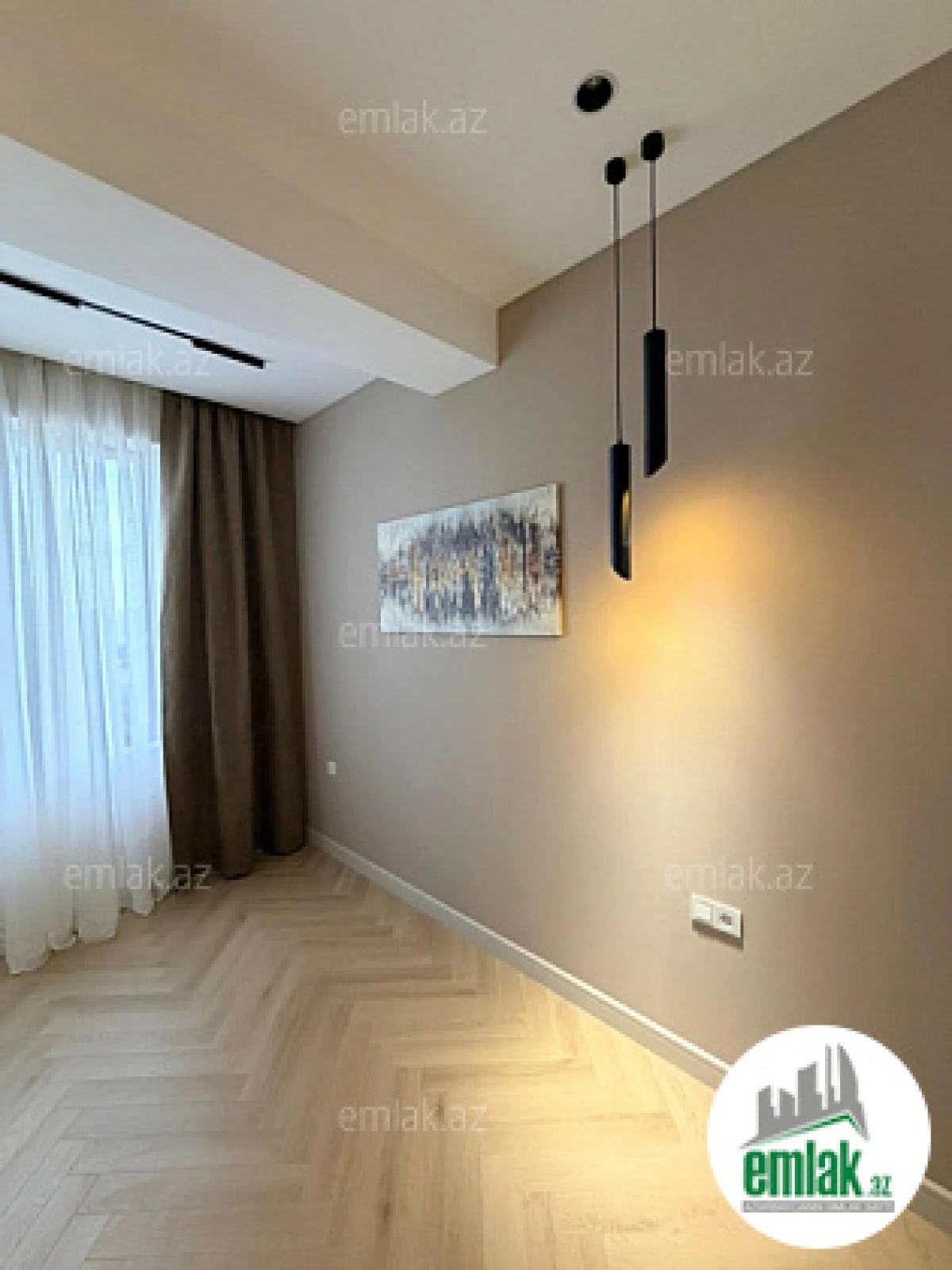 Satılır 2 otaqlı yeni tikili 80 m²
