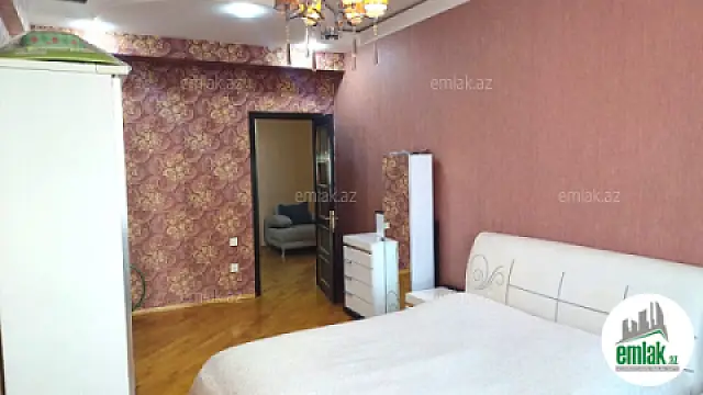 Satılır 3 otaqlı yeni tikili 140 m²