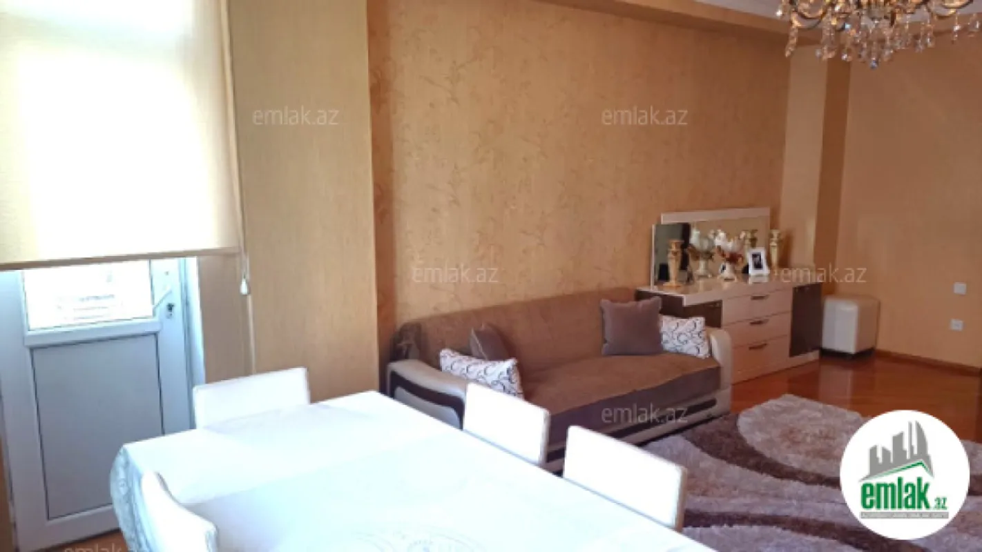 Satılır 3 otaqlı yeni tikili 140 m²