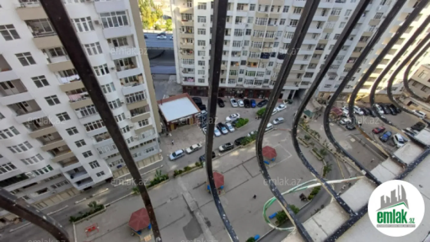 Satılır 3 otaqlı yeni tikili 140 m²