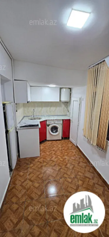 Satılır 1 otaqlı köhnə tikili 26 m²