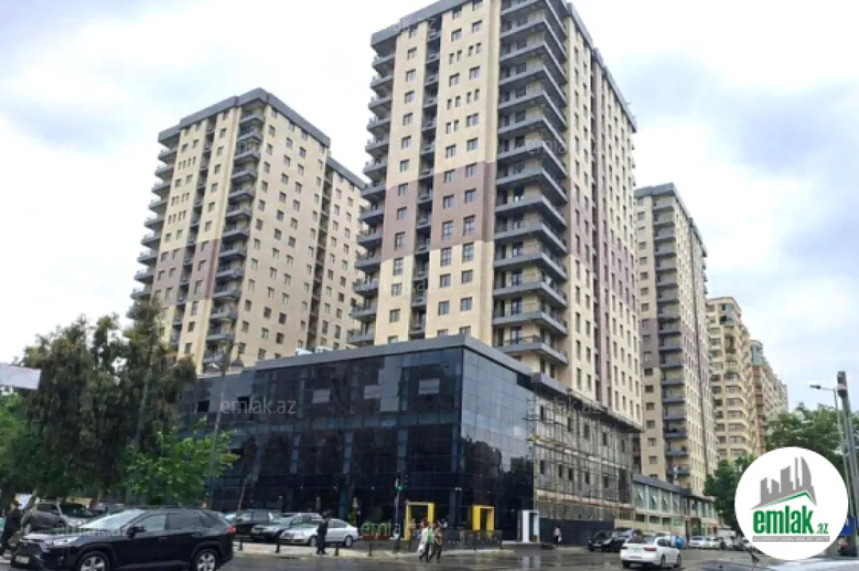 Satılır 4 otaqlı yeni tikili 193 m²