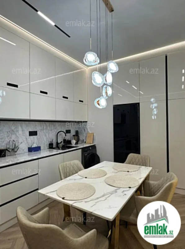 Satılır 2 otaqlı yeni tikili 43 m²