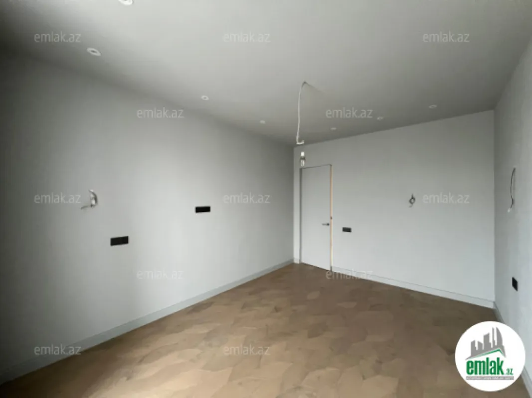 Satılır 3 otaqlı yeni tikili 150 m²
