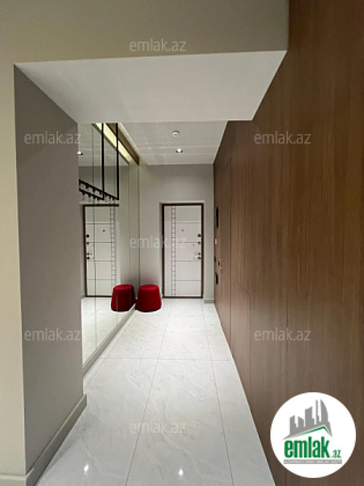 Satılır 3 otaqlı yeni tikili 150 m²