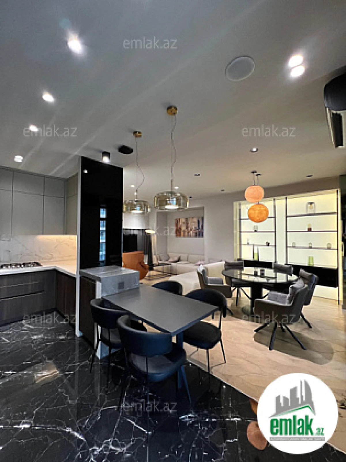 Satılır 3 otaqlı yeni tikili 150 m²