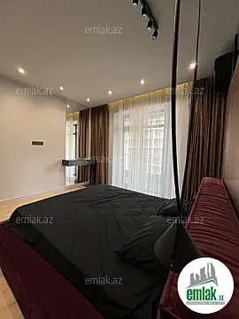 Satılır 3 otaqlı yeni tikili 150 m²