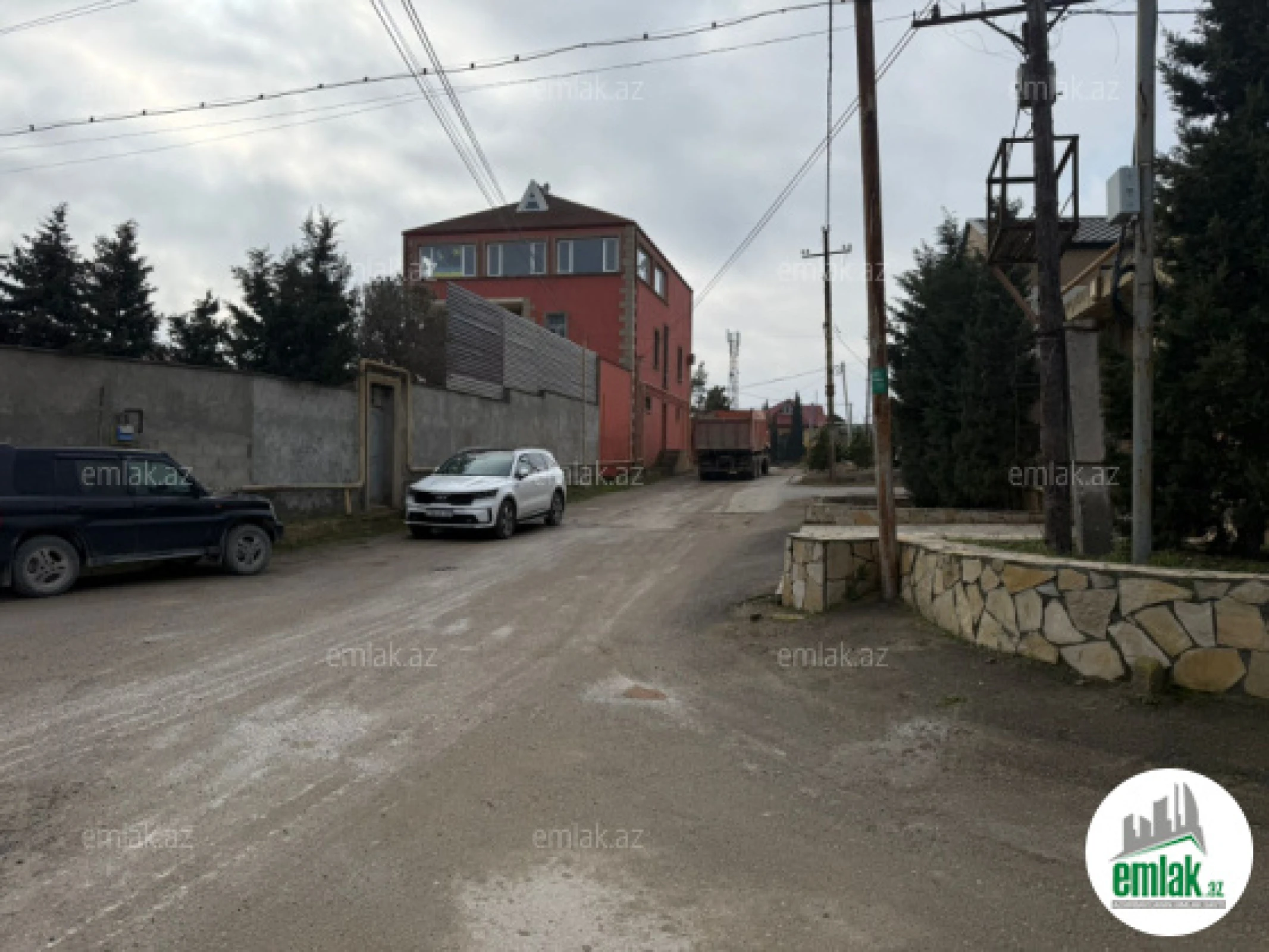 Satılır torpaq sahəsi 4 m²