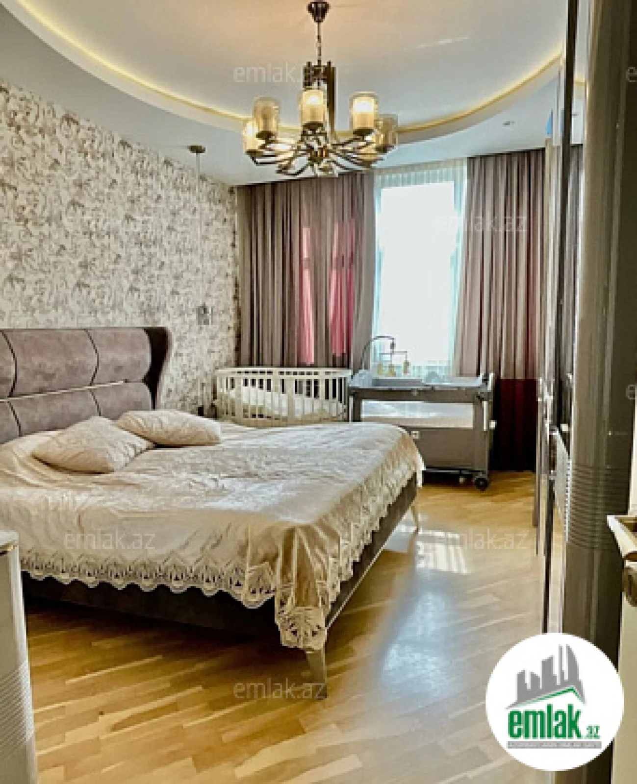 Satılır 3 otaqlı yeni tikili 121 m²