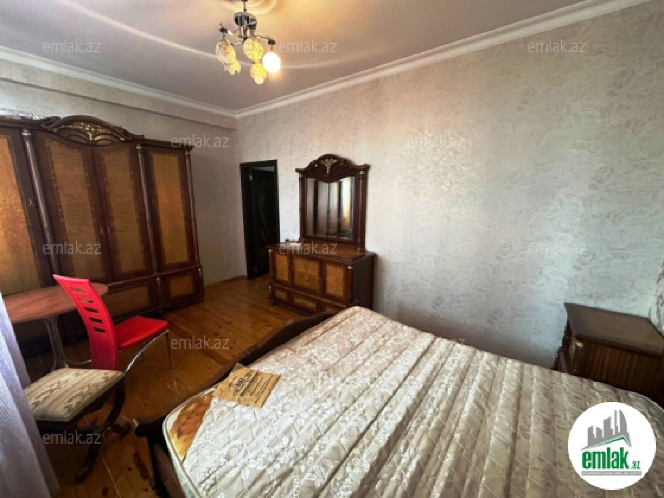 Satılır 2 otaqlı yeni tikili 80 m²