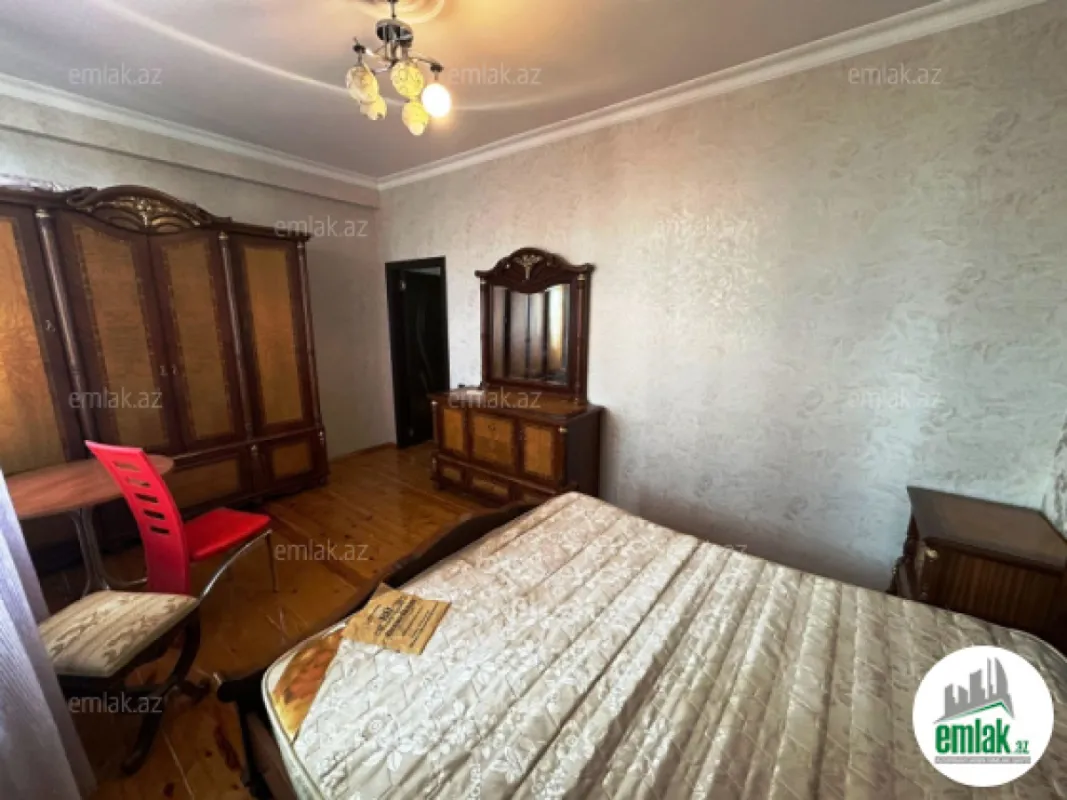 Satılır 2 otaqlı yeni tikili 80 m²